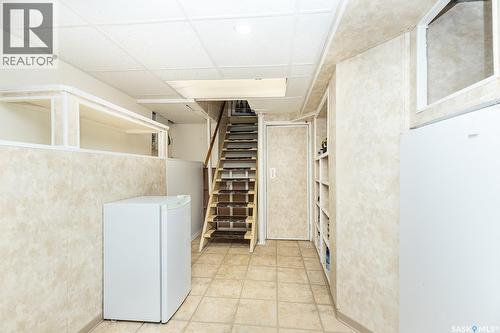 929 9Th Avenue N, Saskatoon, SK - Indoor Photo Showing Other Room