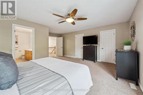 294 Farley Drive, Guelph (Pineridge/Westminster Woods), ON - Indoor Photo Showing Bedroom