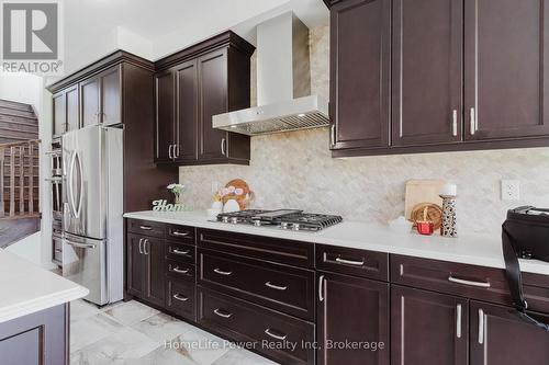 470 Blair Creek Drive, Kitchener, ON - Indoor Photo Showing Kitchen