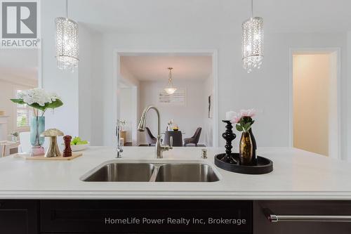 470 Blair Creek Drive, Kitchener, ON - Indoor Photo Showing Kitchen With Double Sink