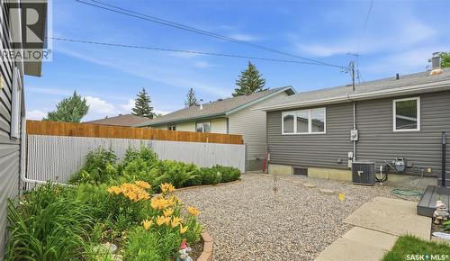 705 Main Street, Rosetown, SK - Outdoor