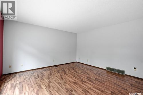 705 Main Street, Rosetown, SK - Indoor Photo Showing Other Room