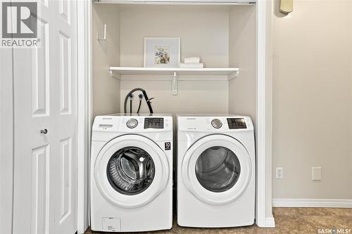 510 Steiger Way, Saskatoon, SK - Indoor Photo Showing Laundry Room