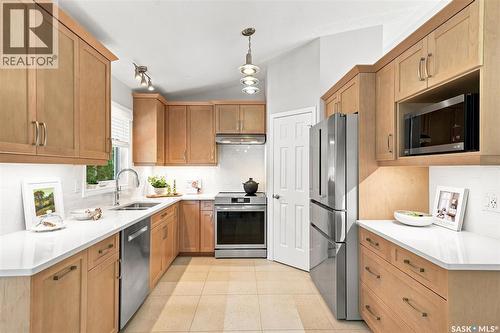 510 Steiger Way, Saskatoon, SK - Indoor Photo Showing Kitchen With Double Sink