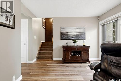 18 Forman Bay, Regina, SK - Indoor Photo Showing Other Room