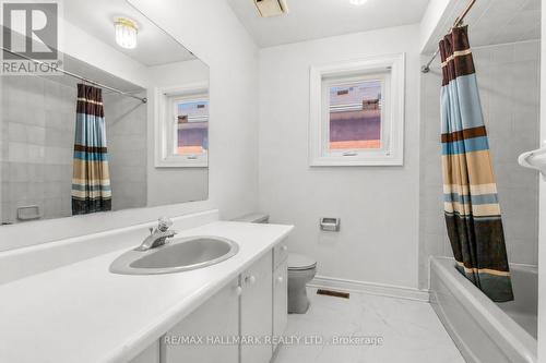 287 Andy Crescent, Vaughan, ON - Indoor Photo Showing Bathroom
