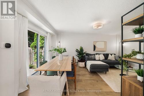 71 Bishop Crescent, Markham, ON - Indoor