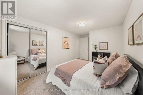 71 Bishop Crescent, Markham, ON - Indoor Photo Showing Bedroom