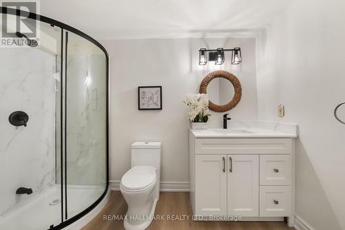 71 Bishop Crescent, Markham, ON - Indoor Photo Showing Bathroom