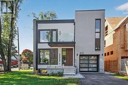 MAIN - 612 TWEEDSMUIR AVENUE Ottawa, ON K1Z 5P3