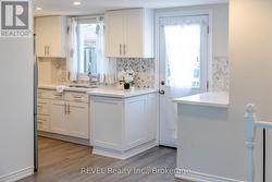 45 PARKER STREET St. Catharines (Western Hill), ON L2S 1C7