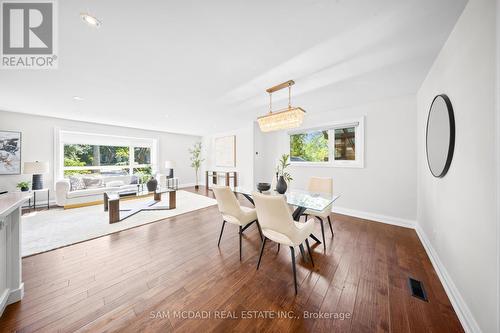 1171 Birchview Drive, Mississauga, ON - Indoor Photo Showing Dining Room