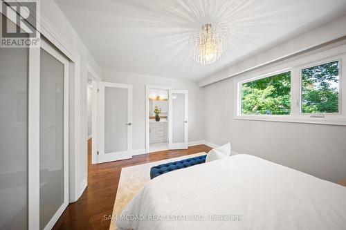 1171 Birchview Drive, Mississauga, ON - Indoor Photo Showing Bedroom
