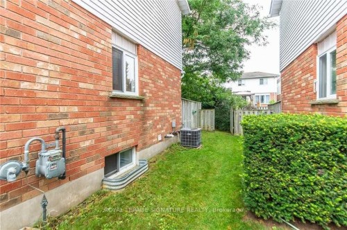 426 Downsview Place, Waterloo, ON - Outdoor With Exterior