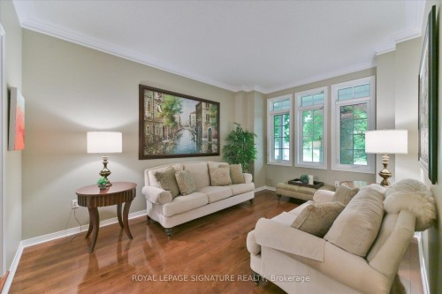 2044 Waterbridge Drive, Burlington, ON - Indoor Photo Showing Living Room