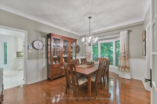 2044 Waterbridge Drive, Burlington, ON - Indoor Photo Showing Dining Room