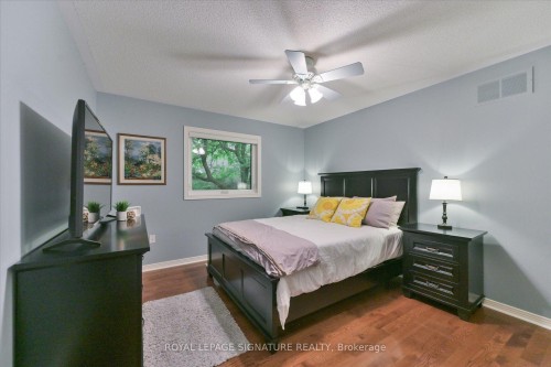 2044 Waterbridge Drive, Burlington, ON - Indoor Photo Showing Bedroom