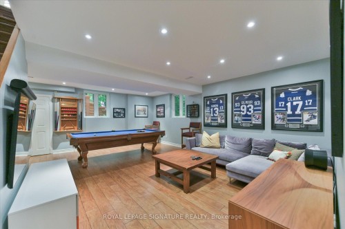 2044 Waterbridge Drive, Burlington, ON - Indoor Photo Showing Other Room