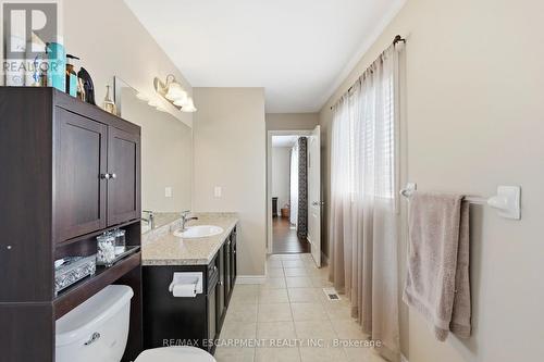 1332 Baseline Road, Hamilton, ON - Indoor Photo Showing Bathroom