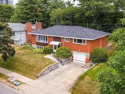 2945 Parkdale Avenue, Halifax NS  Halifax, NS B3L 3Z2