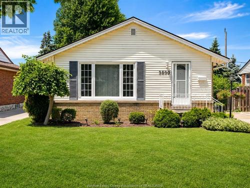 3800 ROSEMOUNT AVENUE  Windsor, ON N9C 2E5