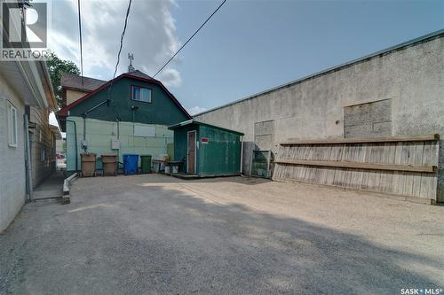 1713 St John Street, Regina, SK - Outdoor