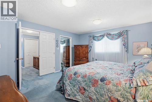 711 Whitewood Court, Saskatoon, SK - Indoor Photo Showing Bedroom