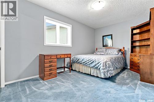 711 Whitewood Court, Saskatoon, SK - Indoor Photo Showing Bedroom