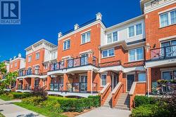 19 - 15 HAYS BOULEVARD Oakville, ON L6H 0H8