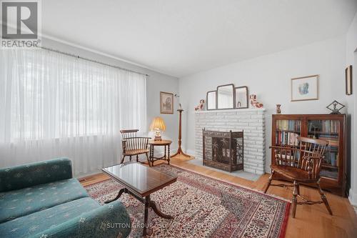25 Arch Road, Mississauga, ON - Indoor Photo Showing Living Room With Fireplace