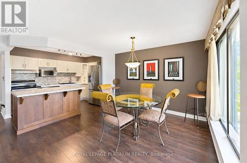 401 - 688 Preston Parkway, Cambridge, ON - Indoor