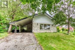 42 CLEARBROOKE CIRCLE Toronto, ON M9W 2E4