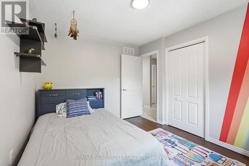 108 Highway 52, Hamilton, ON - Indoor Photo Showing Bedroom