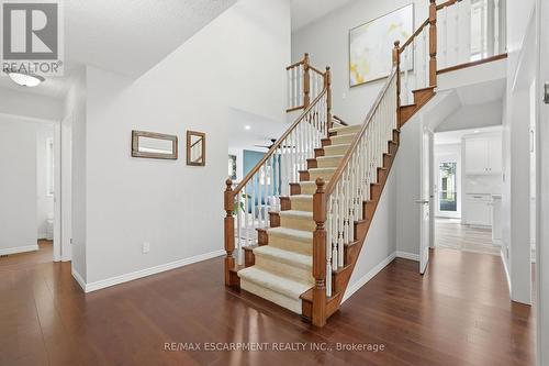 108 Highway 52, Hamilton, ON - Indoor Photo Showing Other Room