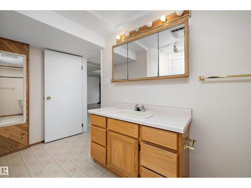 7540 152C Av Nw, Edmonton, AB 