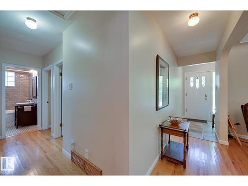 13503 106A Av Nw, Edmonton, AB - Indoor Photo Showing Other Room