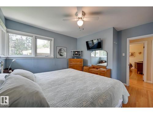 13503 106A Av Nw, Edmonton, AB - Indoor Photo Showing Bedroom