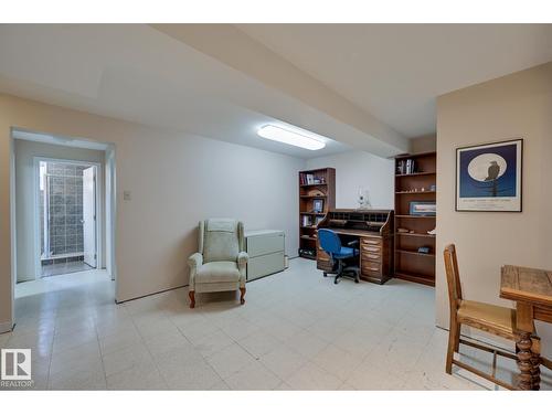 13503 106A Av Nw, Edmonton, AB - Indoor