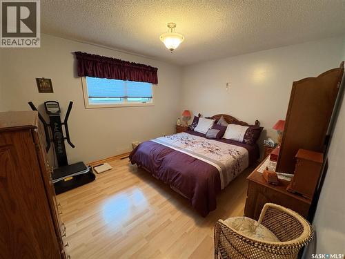 206 March Avenue E, Langenburg, SK - Indoor Photo Showing Bedroom