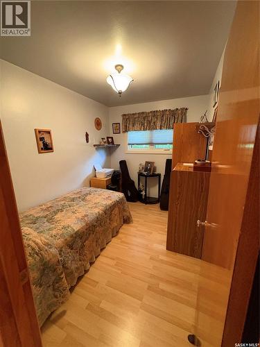 206 March Avenue E, Langenburg, SK - Indoor Photo Showing Bedroom