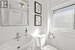 Bathroom  2nd floor - 