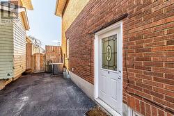 side door , separate entrance to the basement - 