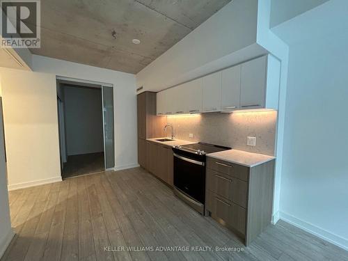 407 - 45 BASEBALL PLACE , Toronto, Ontario M4M 0H1 4