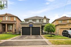 96 PENVILL TRAIL Barrie, ON L4N 5S3