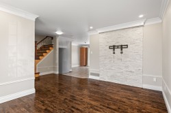Interior - 