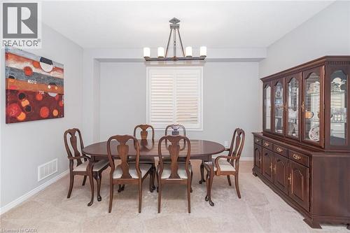 31 Larry Crescent, Caledonia, ON - Indoor Photo Showing Dining Room