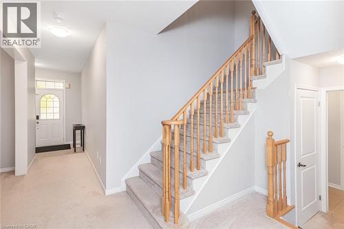 31 Larry Crescent, Caledonia, ON - Indoor Photo Showing Other Room