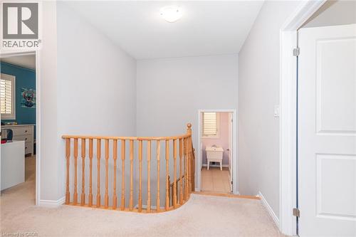 31 Larry Crescent, Caledonia, ON - Indoor Photo Showing Other Room