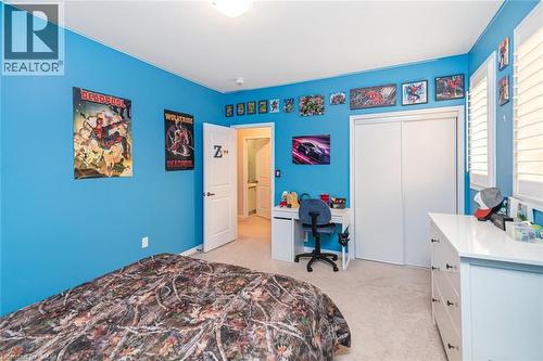 31 Larry Crescent, Caledonia, ON - Indoor Photo Showing Bedroom