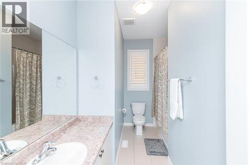 31 Larry Crescent, Caledonia, ON - Indoor Photo Showing Bathroom